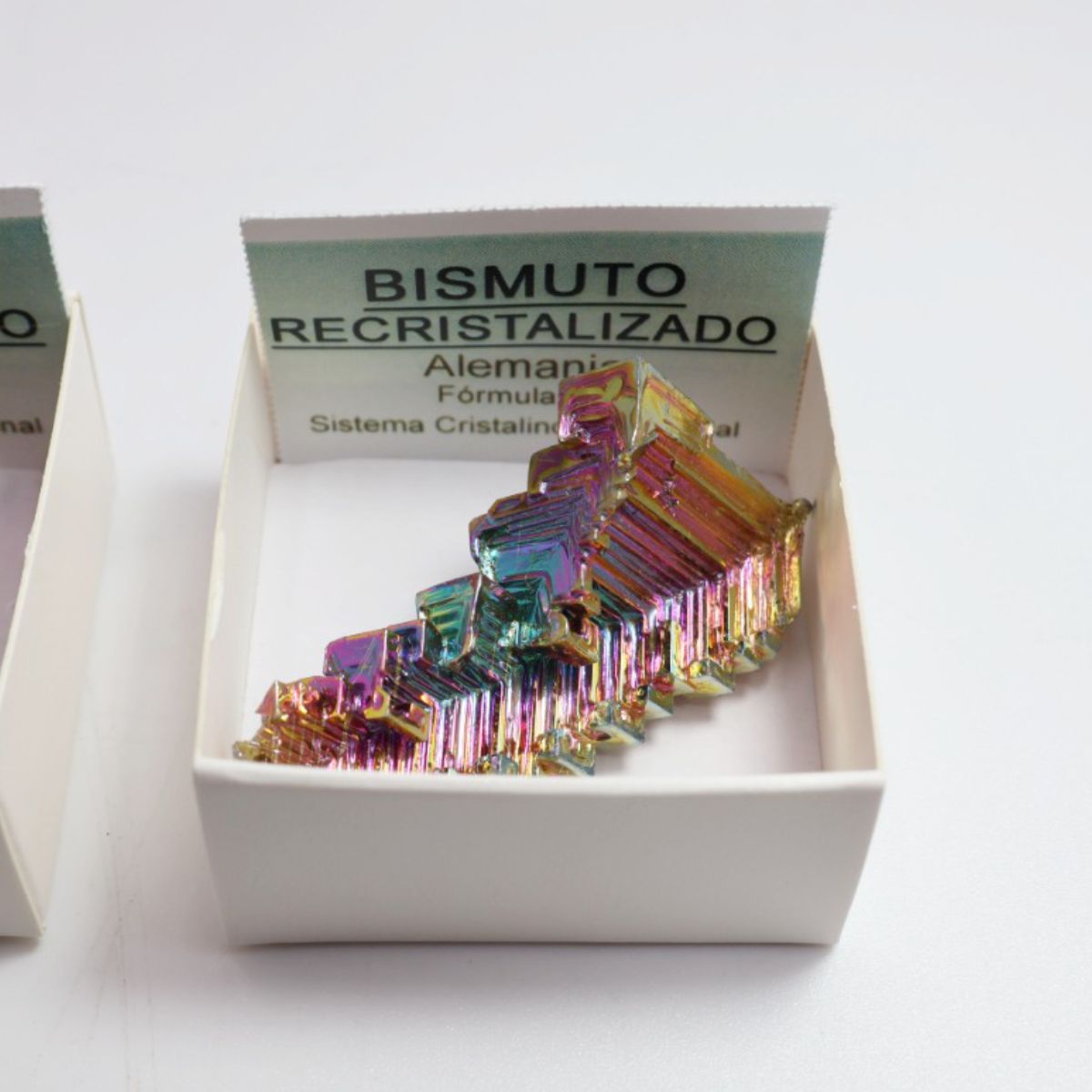 Pedra Mineral Bismuto Recristalizado