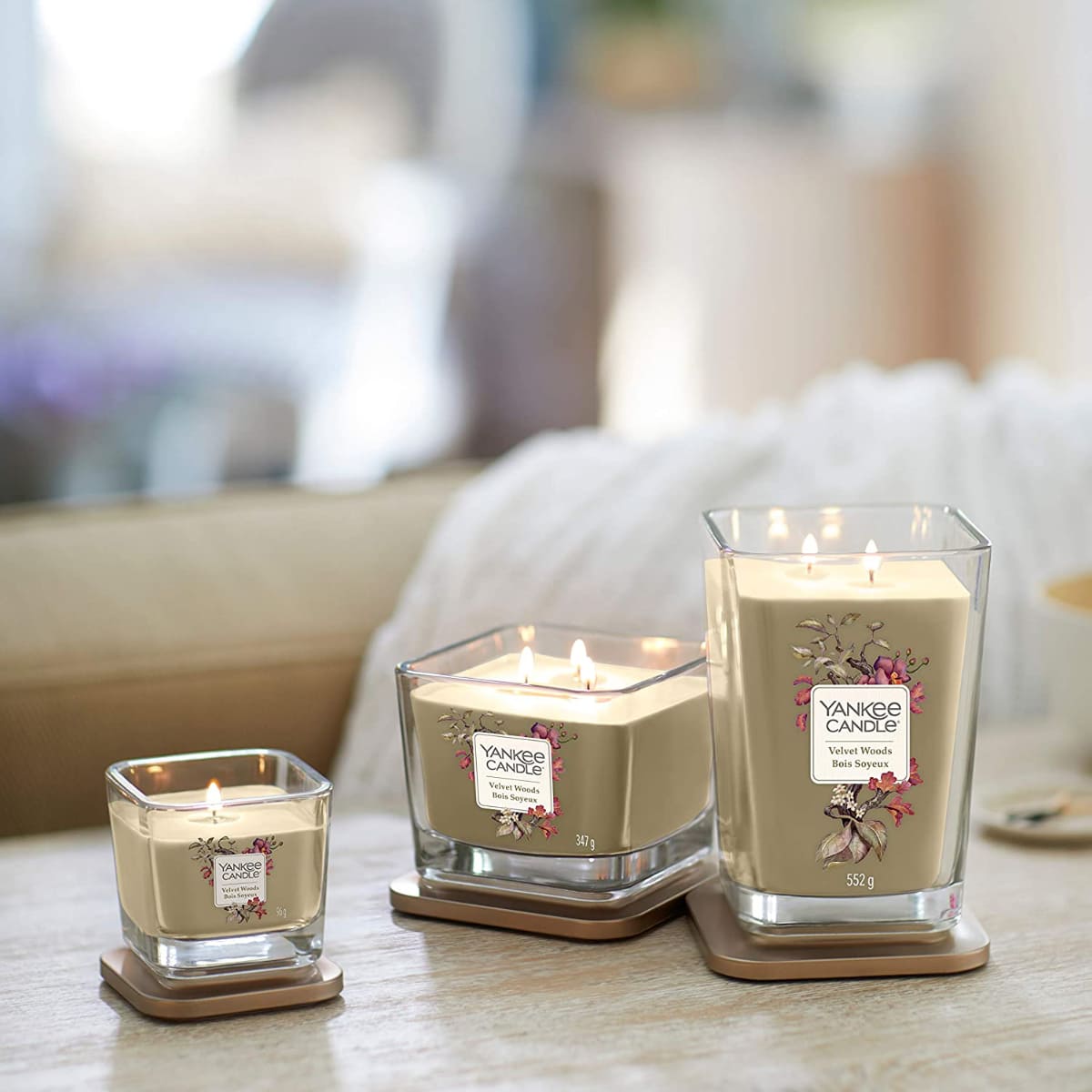 Vela Velvet Woods Elevation Yankee Candle