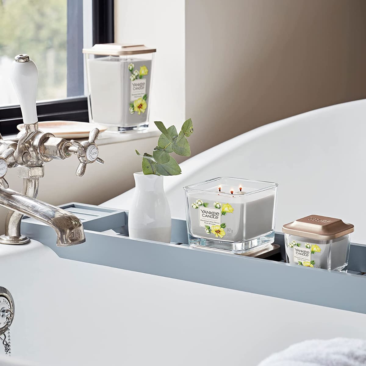 Vela Blooming Cotton Flower Elevation Yankee Candle