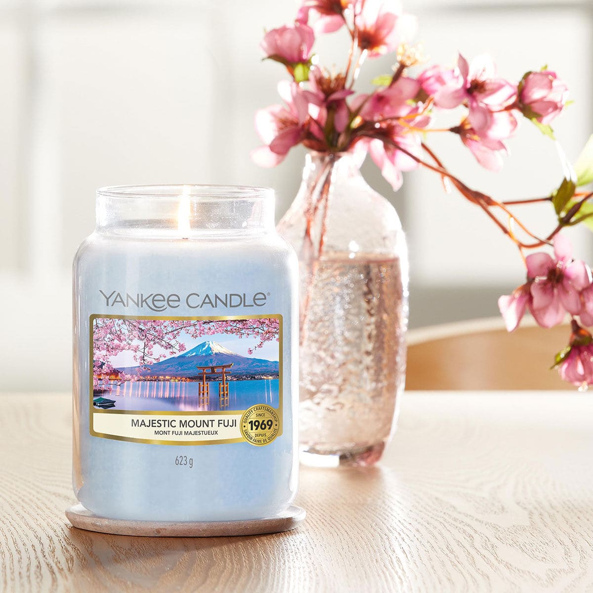 Vela Majestic Mount Fuji Yankee Candle
