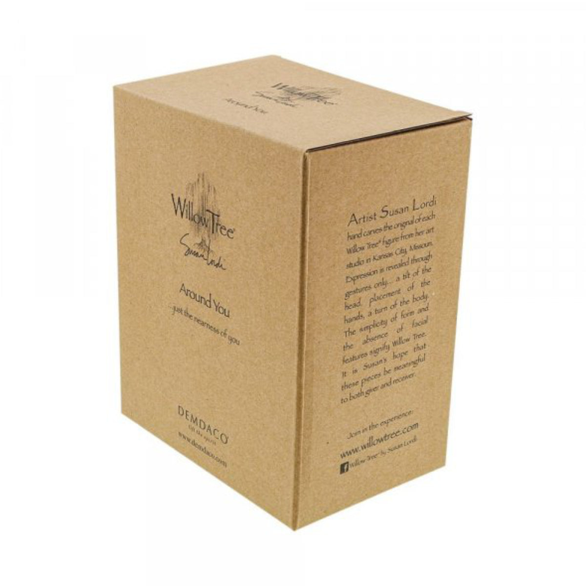 Willow Tree é uma linha íntima de estatuetas criada pela artista Susan Lordi representativas de: amor, proximidade, cura, coragem, esperança, família entre outras emoções que encontramos na vida. Envolvida numa caixa com a mensagem: 'Apenas a tua proximidade'.