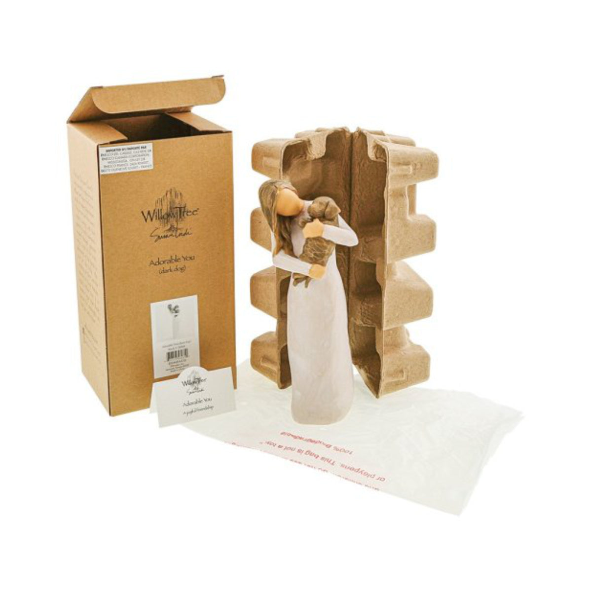 Willow Tree é uma linha íntima de estatuetas criada pela artista Susan Lordi representativas de: amor, proximidade, cura, coragem, esperança, família entre outras emoções que encontramos na vida. Envolvida numa caixa com a mensagem: 'Uma amizade alegre'.