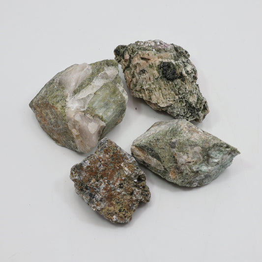 Pedra Mineral Turmalina Verde 70-210g