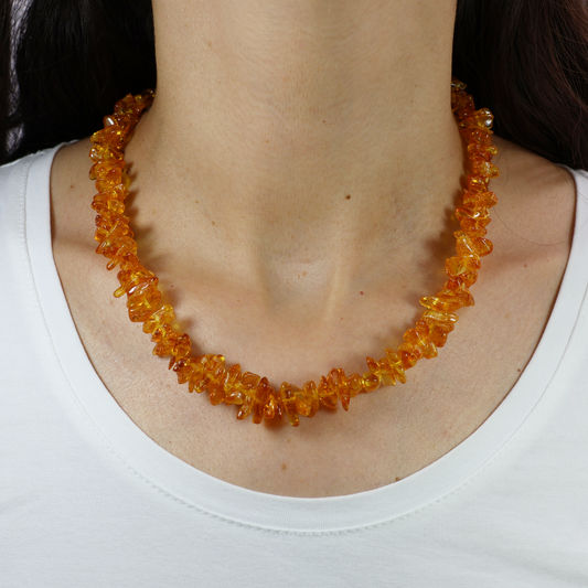 Necklace in Amber