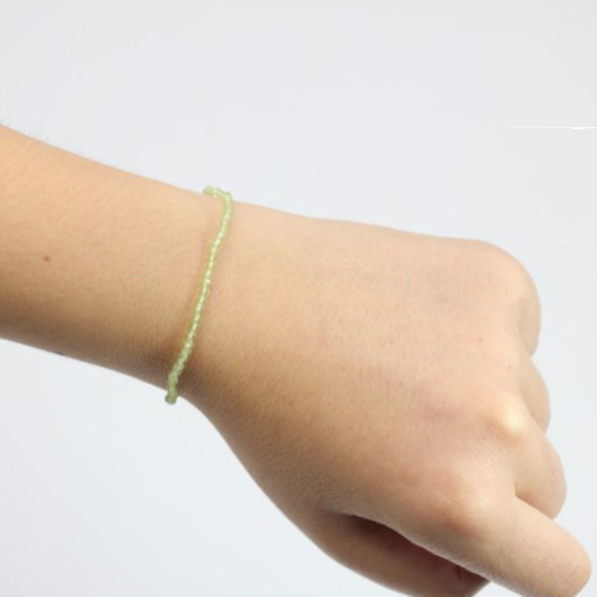 Pulseira de Bola Facetada 2mm Peridoto