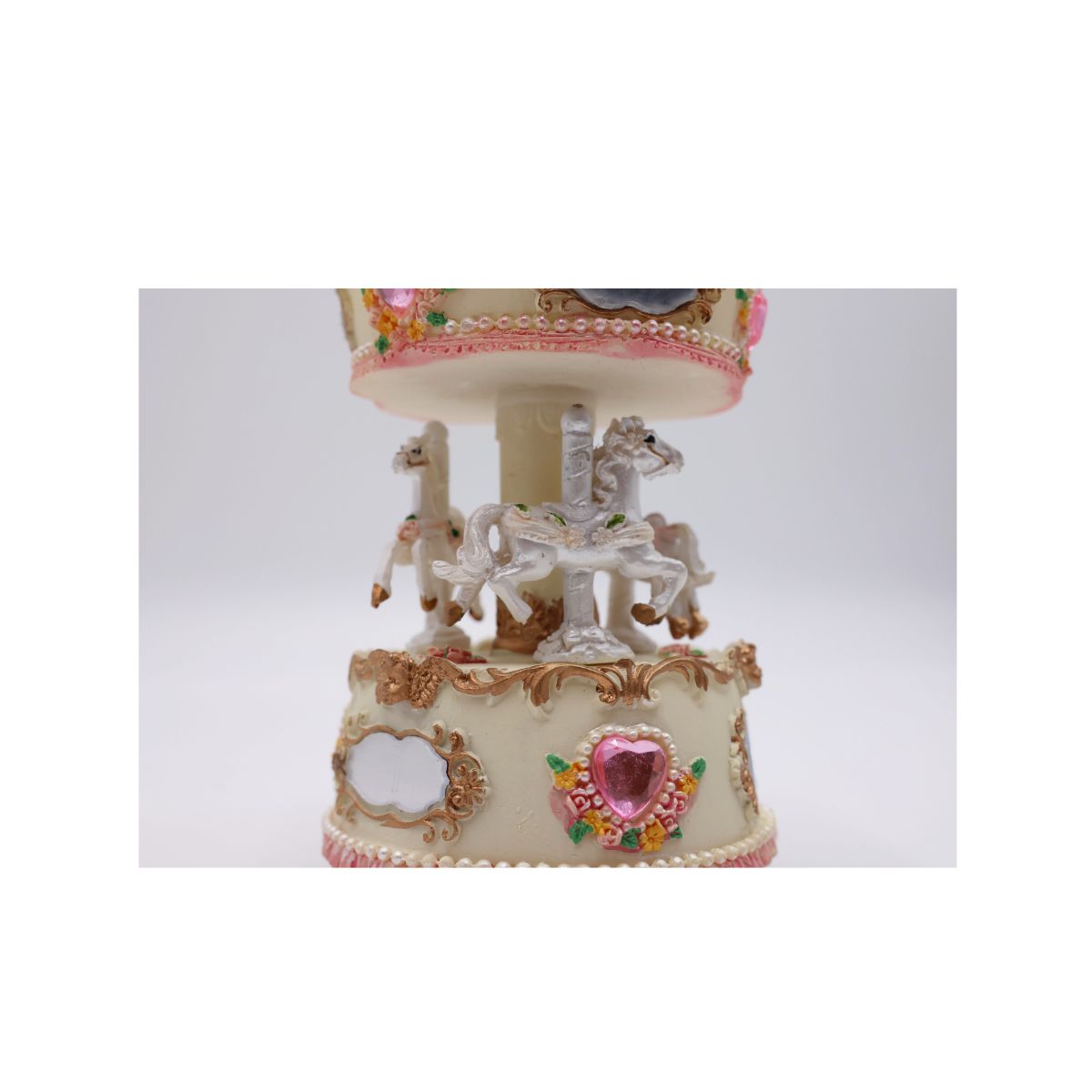 Caixa de Música Carrossel Coração Musicboxworld