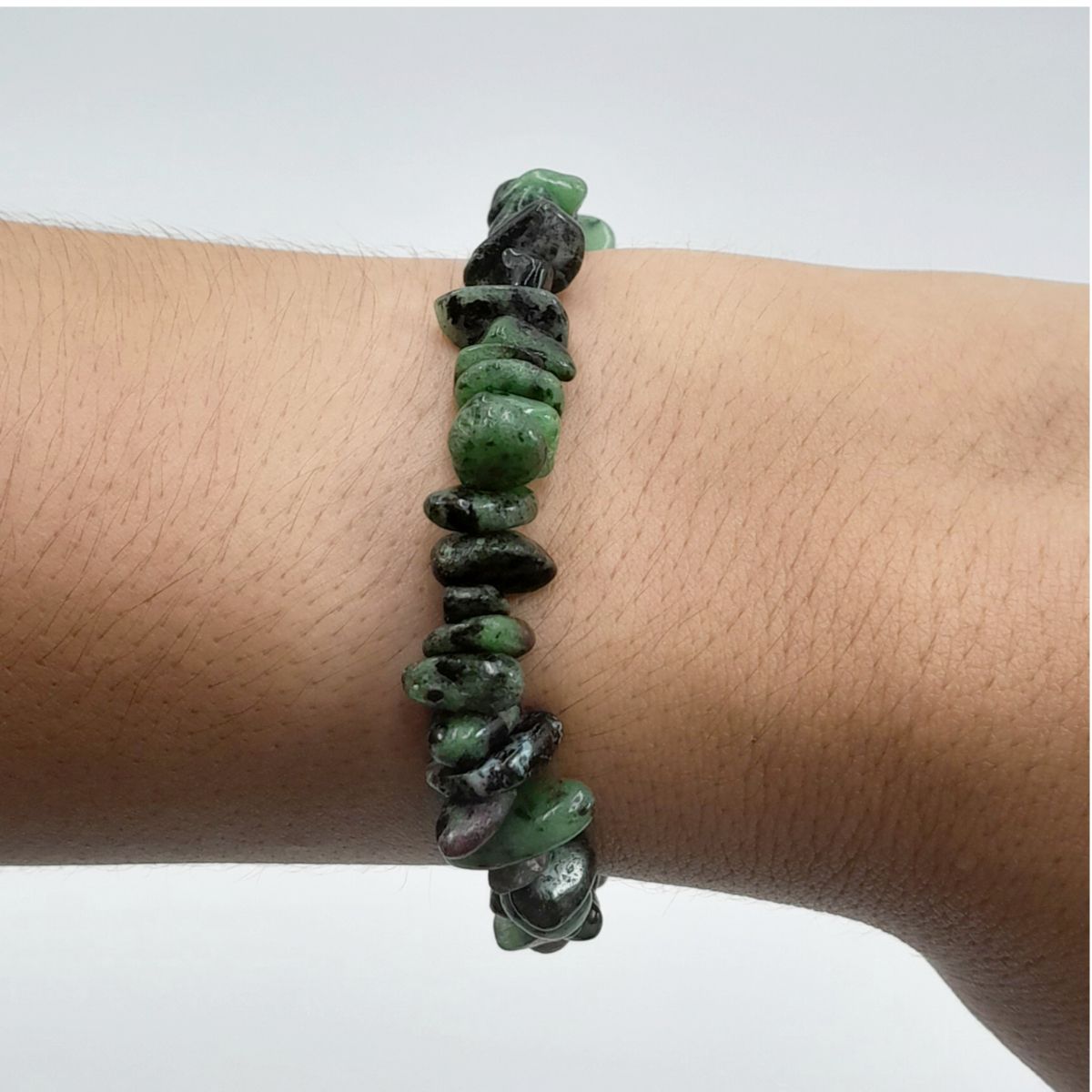 Pulseira Elástica Zoisite (Enraizamento)