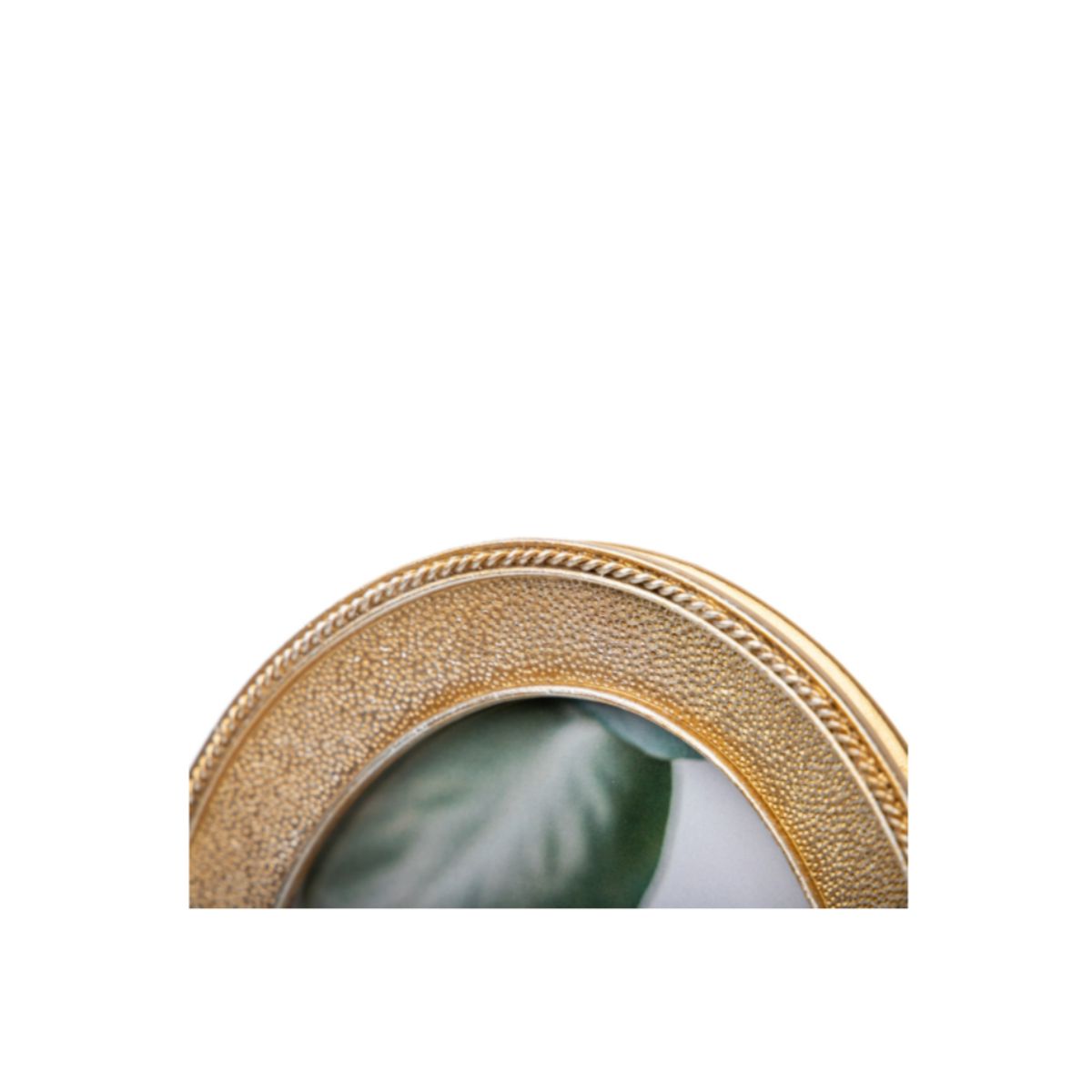 Golden Oval Frame 15x20cm