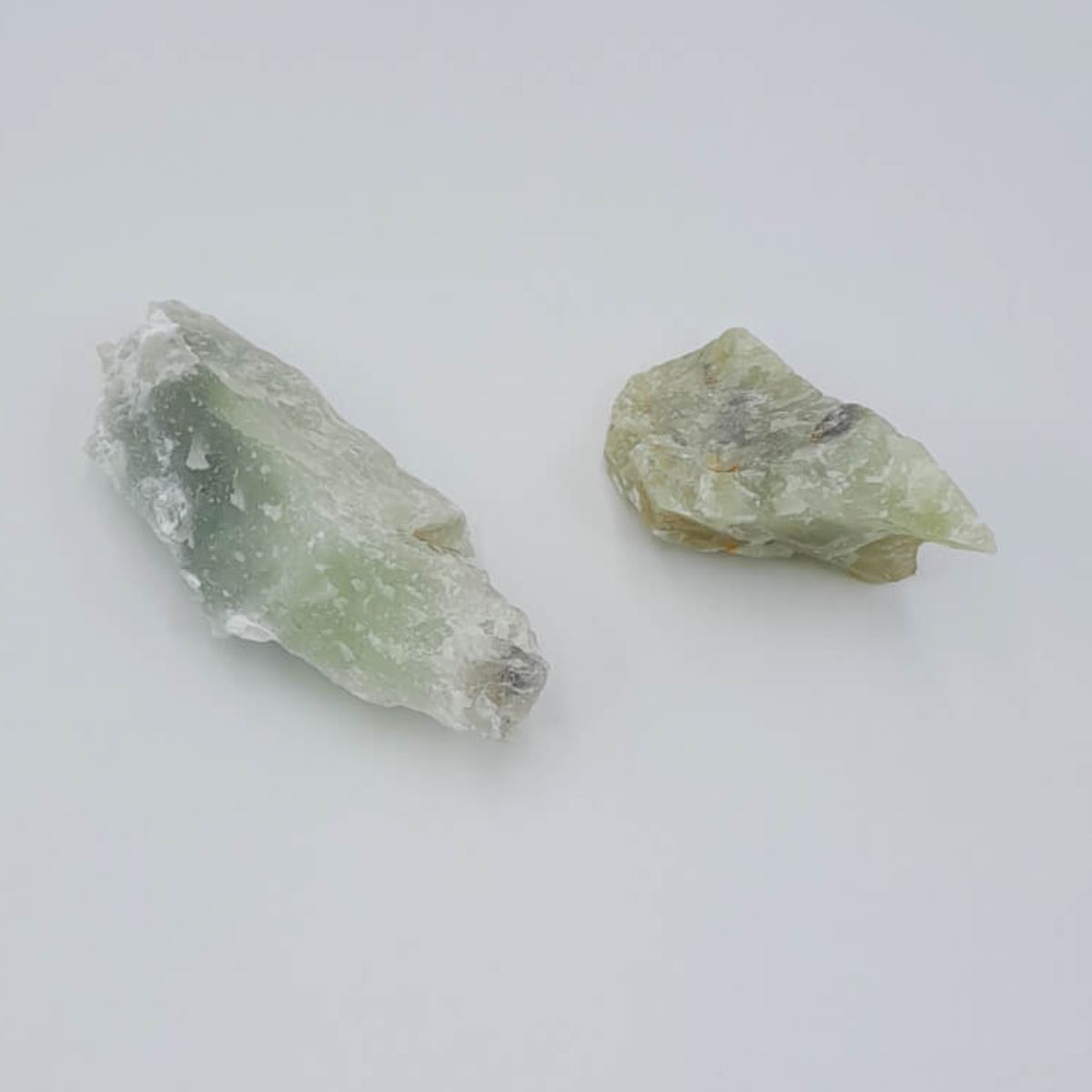 Pedra Mineral Bruta Jade 6,5-11cm