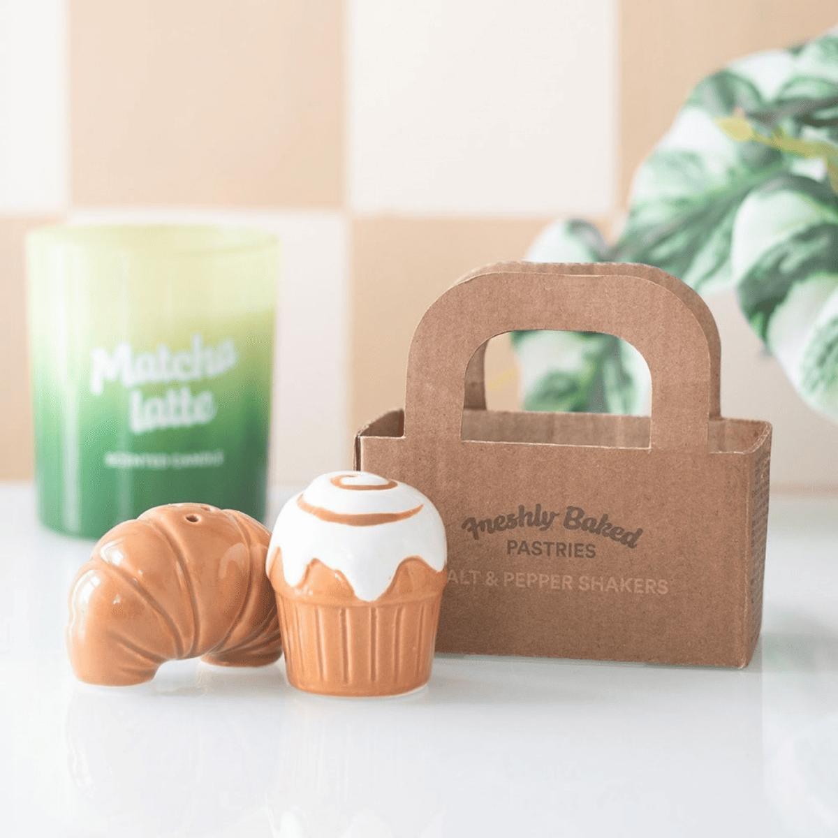 Saleiro e Pimenteiro Pastry Shaped