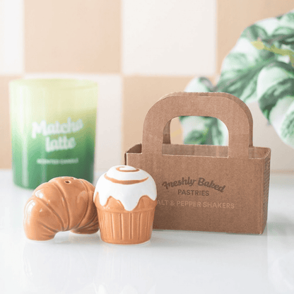 Saleiro e Pimenteiro Pastry Shaped