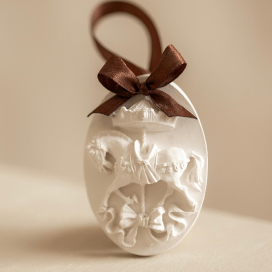 Gesso Perfumado Cavalinho Moon by Capri
