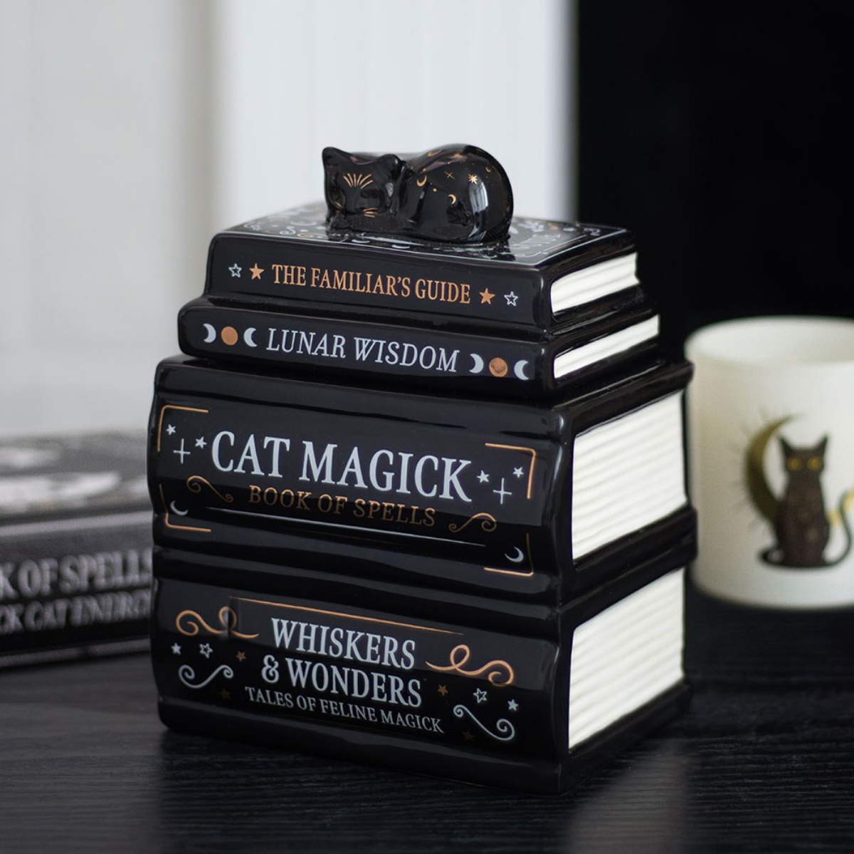 Queimador Black Cat Magick Book Stack