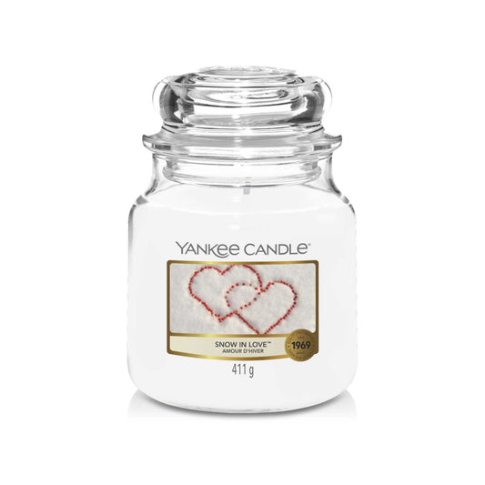 Vela Snow in Love Yankee Candle