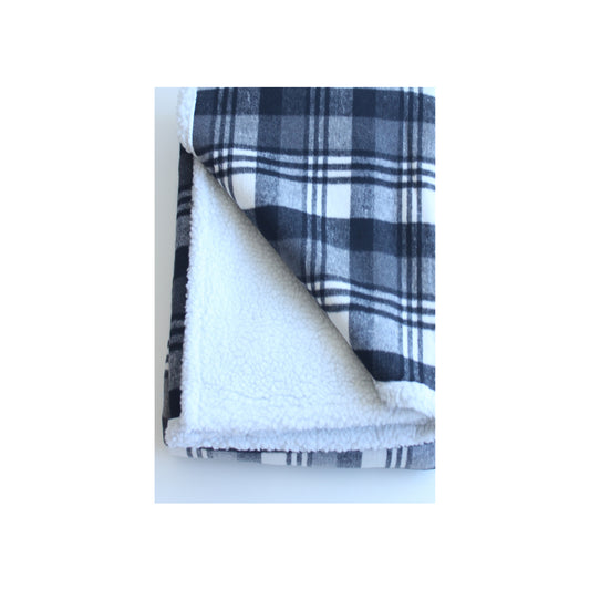 White Plaid Blanket with Fur