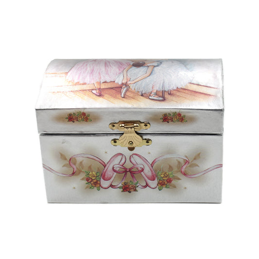 A caixa de música ideal para oferecer a miúdos e graúdos onde, através da sua melodia, criam momentos inesquecíveis. É ideal para guardar joias ou algo especial.