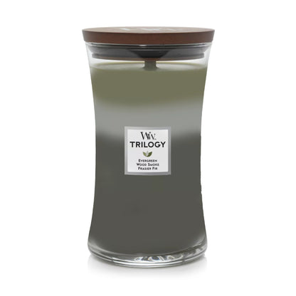 Jarro vela grande com a fragrância Mountain Trail Trilogy da marca Woodwick