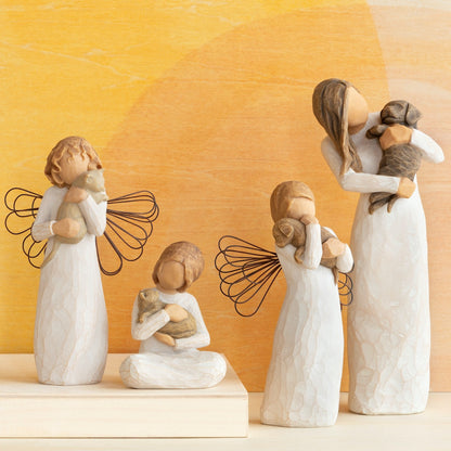 Figurine With Affection Willow Tree