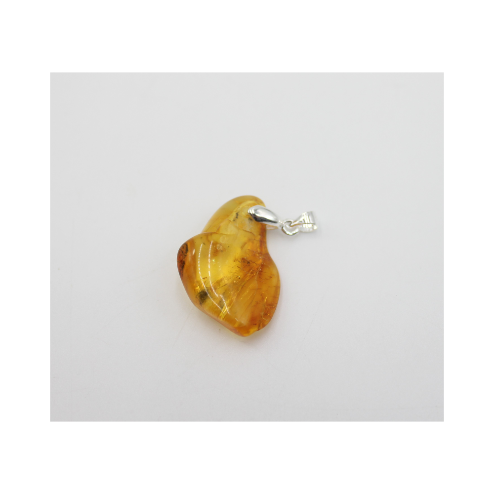 Silver Amber Pendant (Lucky Health Protection)